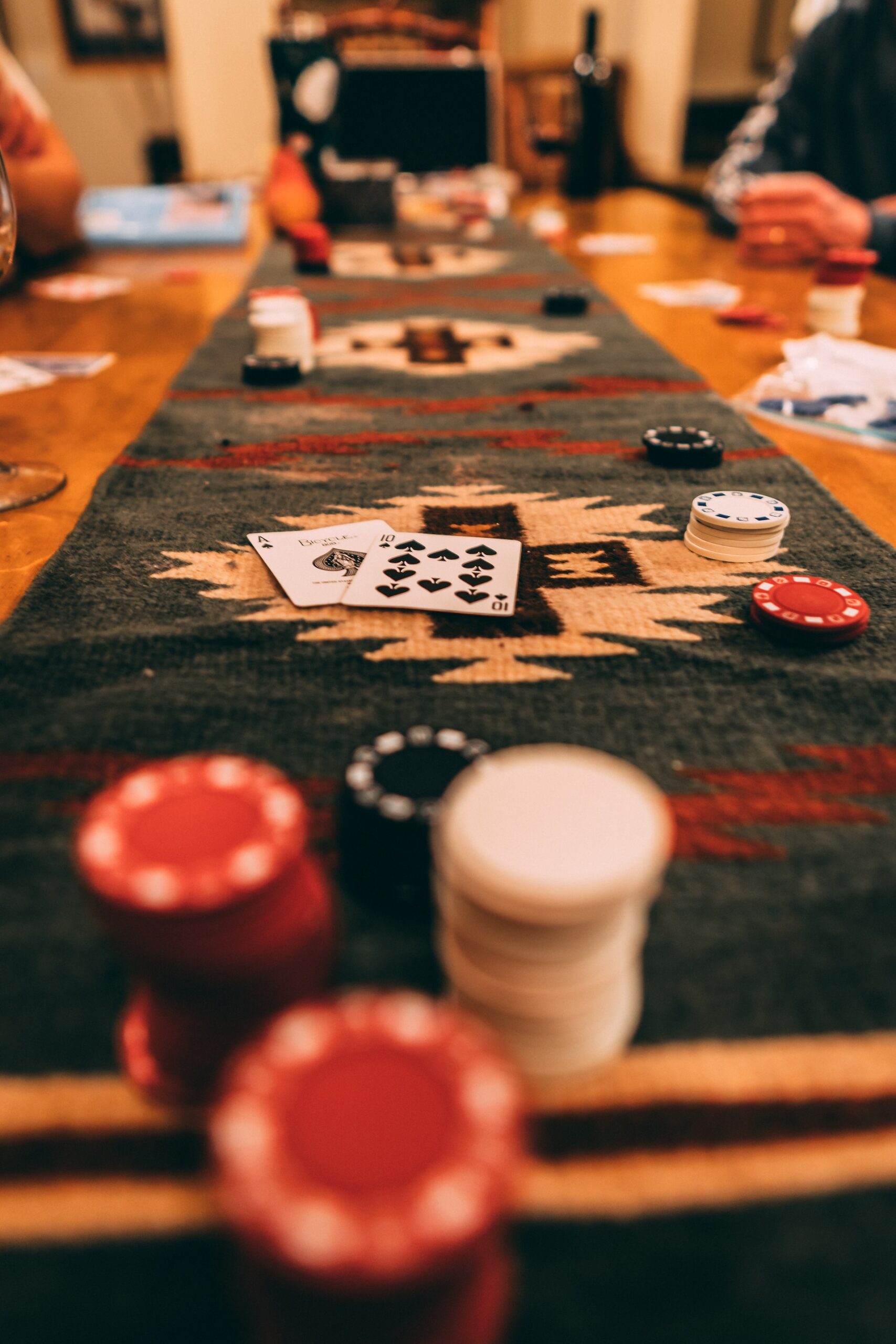 Vad är Heads up i Poker? Komplett Guide